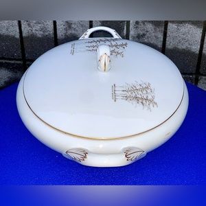 Vintage Discontinued Fukagawa Arita GOLD BAMBOO Handled Lidded Vegetable Bowl